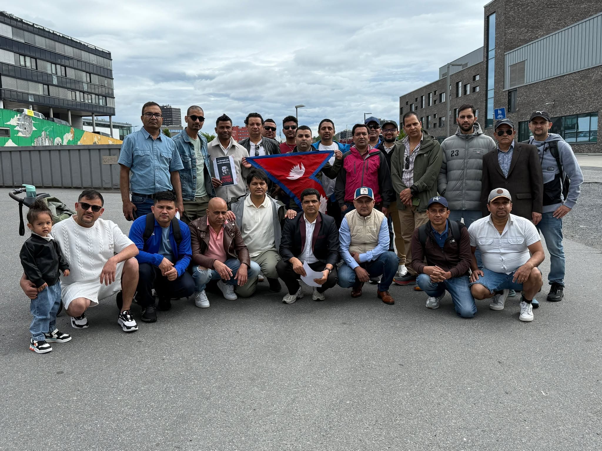 Signature Campaign in Oslo Against the Arrest of Rabi Lamichhane